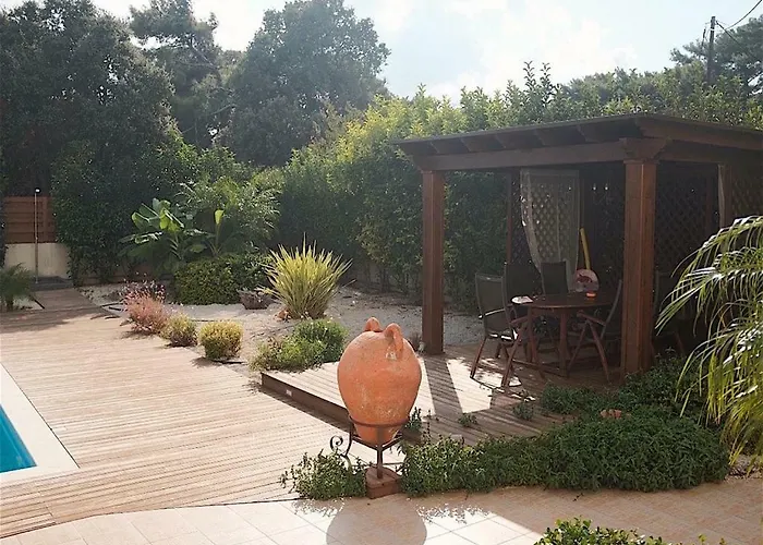 Lucia's Secret Garden Tatil Evi